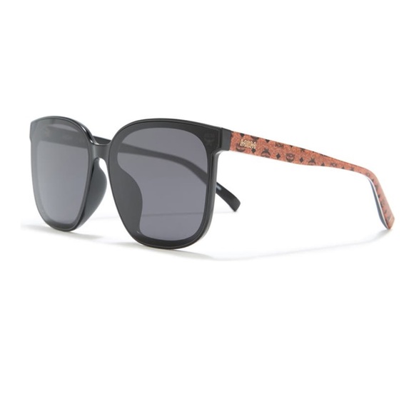 MCM Accessories - MCM- 65mm modified square sunglasses
